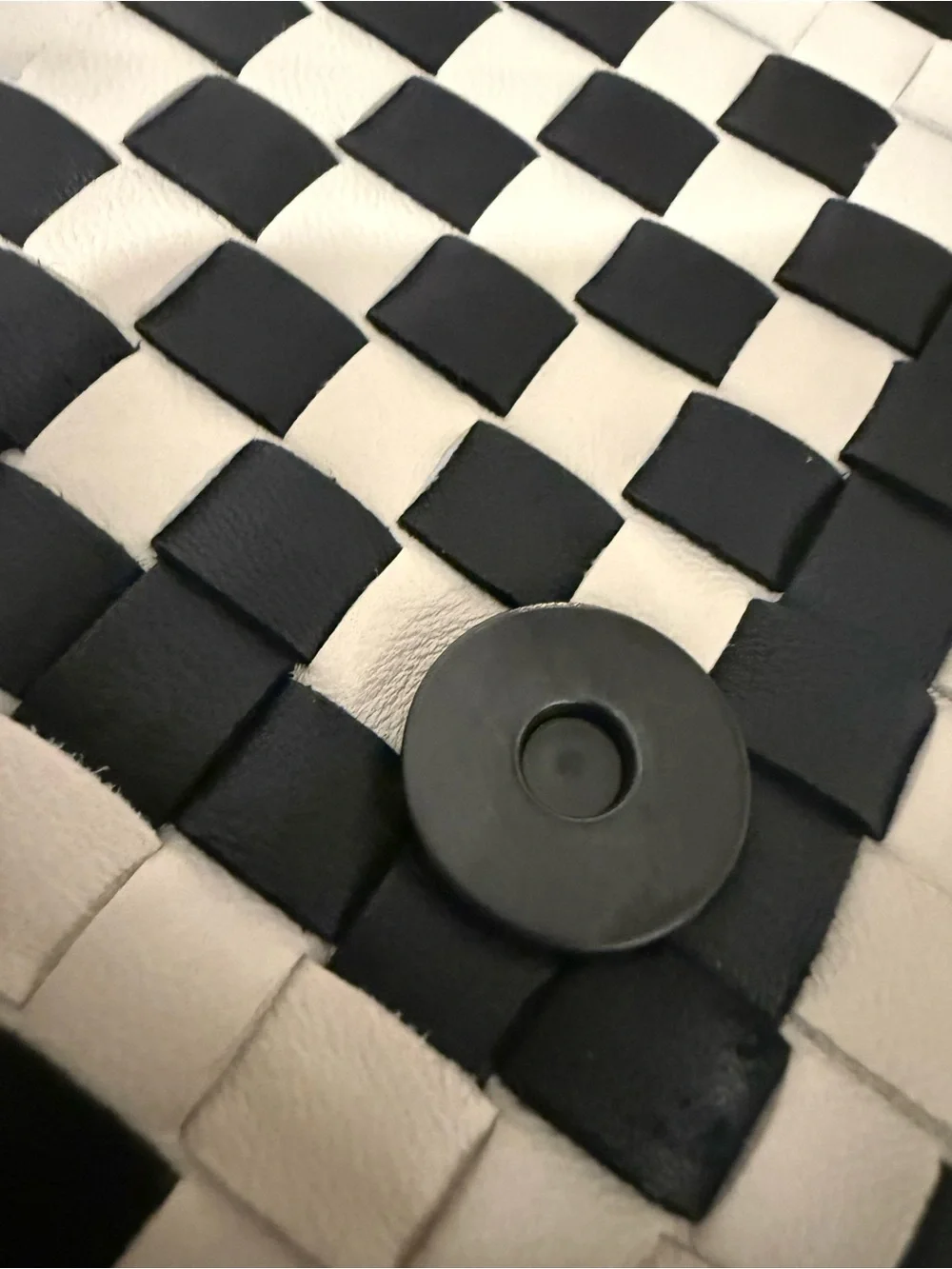 Bottega Veneta like new
